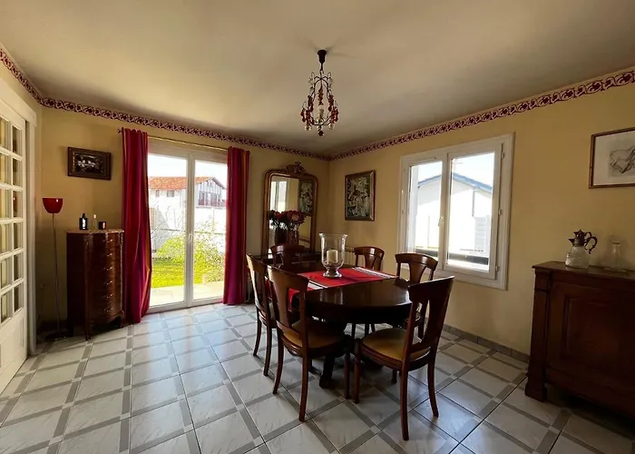 Belle Avec Piscine, Proche Et Centre De - Fr-1-239-718 别墅 圣让－德吕兹